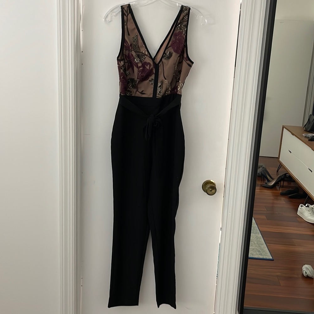 Harlyn tailored leg jumpsuit. Size XS.